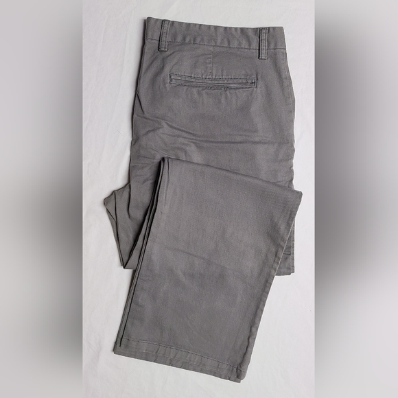 Old Navy Mens Ultimate Straight W38 L30 - Picture 2 of 6